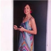 Effektiver Gesangsunterricht mit ausgebildeter und erfahrener Gesangslehrerin - schöpfe aus dem vollen Potenzial Deiner Stimme